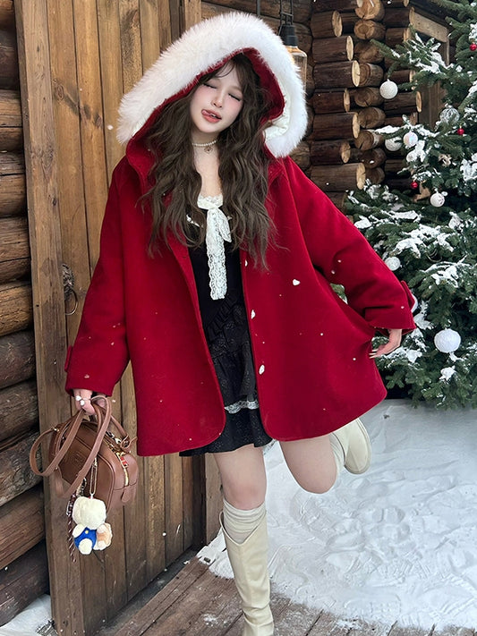 プラスサイズ レッド プラッシュトリム フード付きウールコート