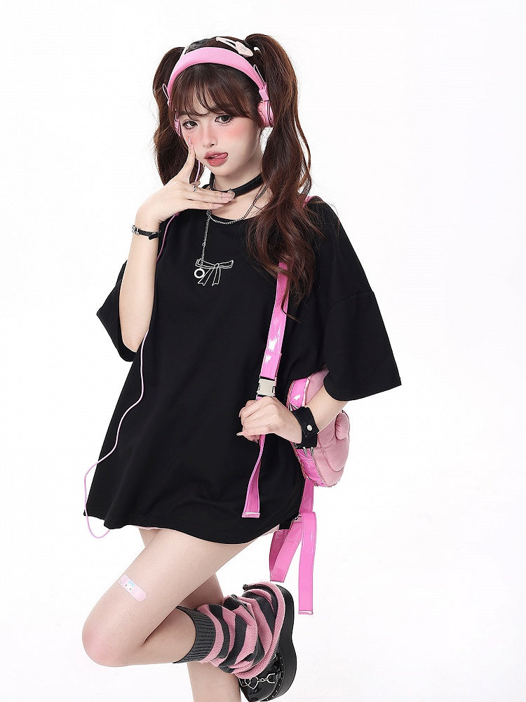 T-shirt with Details Multi-Color Black Ribbons Bow Lacing Back Print