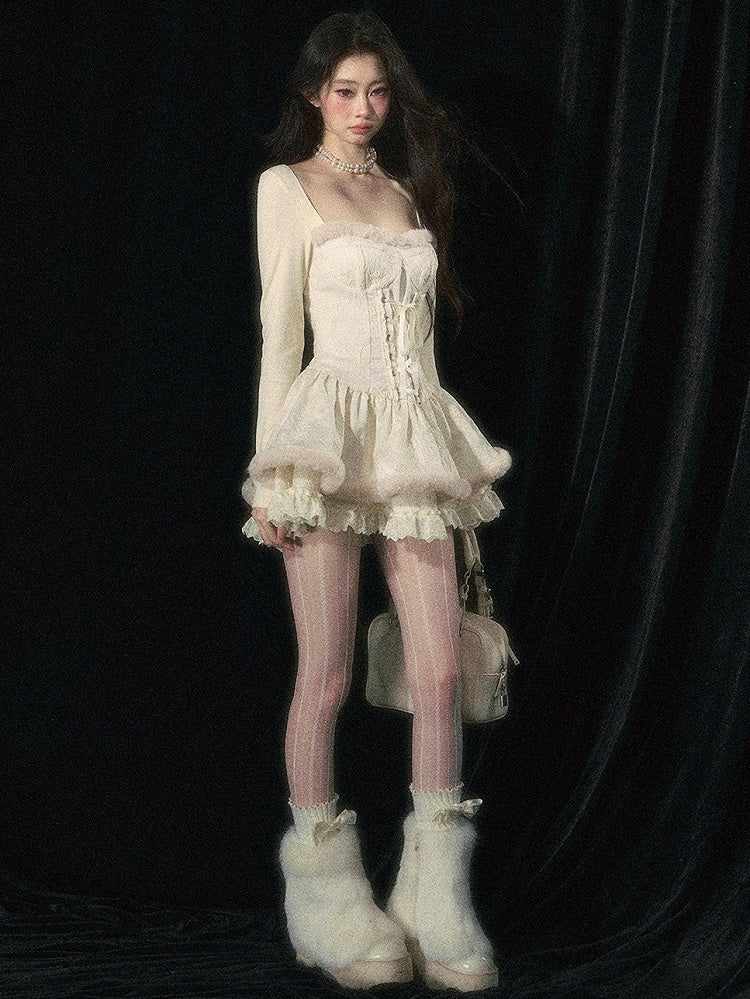 アプリコットのレースアップティアードスカートロングスリーブドレス