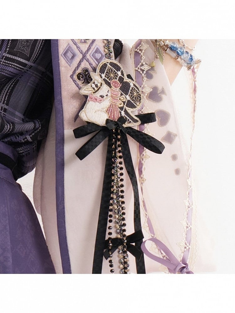 Cute Bowknot Brooch with Rabbit & Chess Piece Design - Luo Xiu Dong Xiang