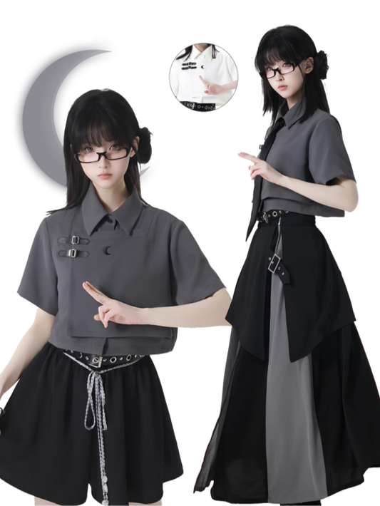 チャイナドレススタイルの半袖クロップドシャツ、レザーバックル、ホワイト/グレーのネクタイ付き