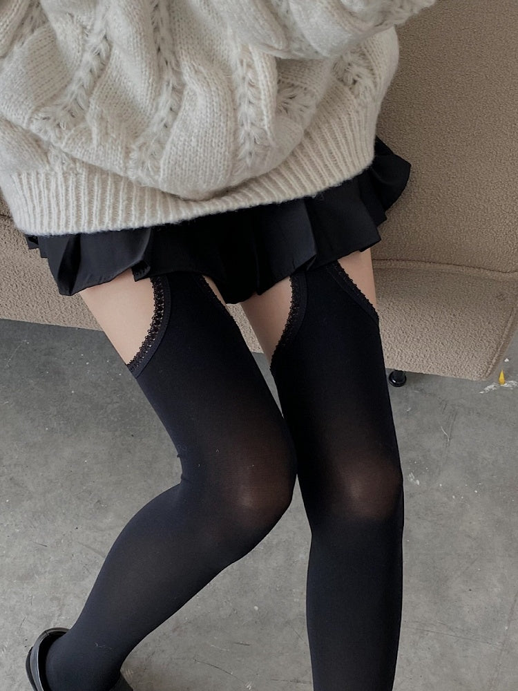 Cutout Lace with Tights Trimmed Black/White Design Velvet