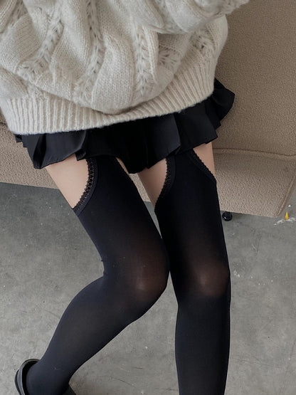 Cutout Lace with Tights Trimmed Black/White Design Velvet