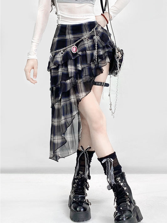 ヴィンテージな白黒チェック柄のアシンメトリーヘムのグラマラスなハイウエストティアードスカート