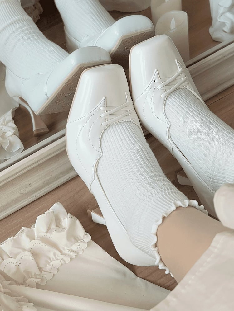 Crisscross Square Toe with Bat High White Heels Details Gothic Leather PU Design