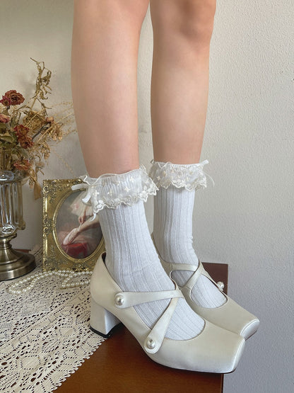 Mesh Embroidered White/Black Trim Lolita Bow Sockswith Calf Decoration