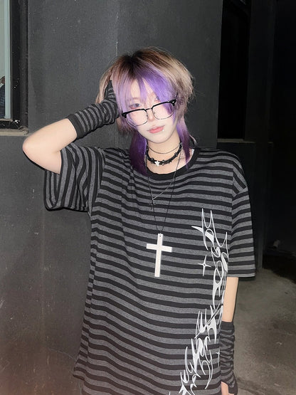 Print Decorative T-Shirt Chic Black with Gray Striped