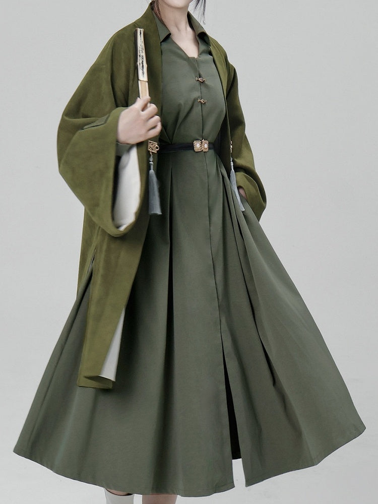 Robe verte Box Dress Plissé Pression Construction Col V Chinois Style Devant