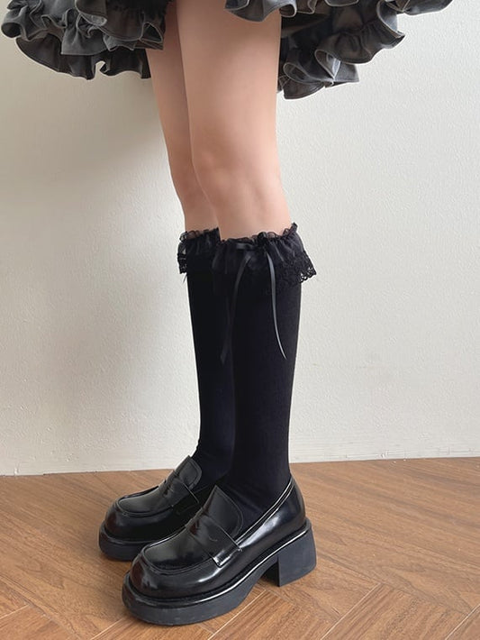 Ruffled Calf Trim with Socks Embroidered White/Black Decoration Lolita Bow