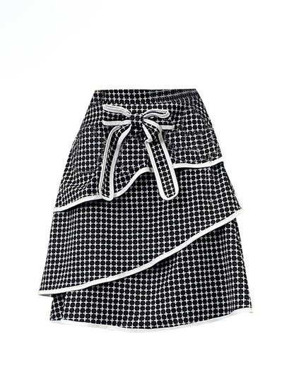 Dekoriertes bittersüßes gestuftes kariertes Schleifenmuster Y2K Schwarz