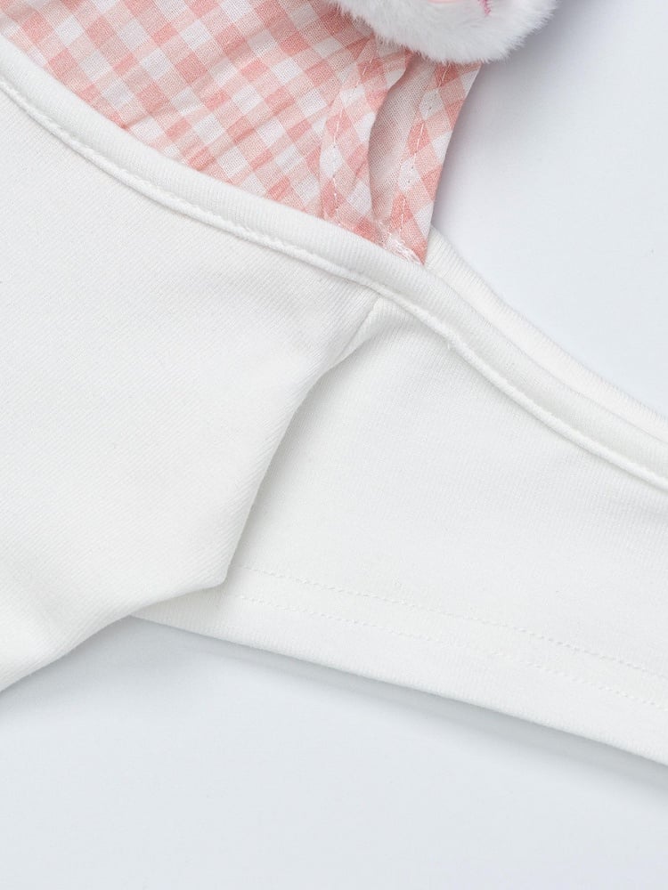 Kawaii Pink Letter Print Off-Shoulder Tee with Kitty & Bow, Faux Two-Piece Cool Style - Languid Park