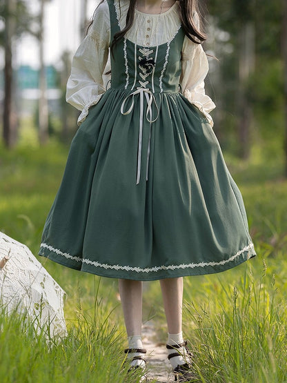 Green & Beige Round Neck Long-sleeved Elegant Classic Lolita Dress with Lace-Up Front