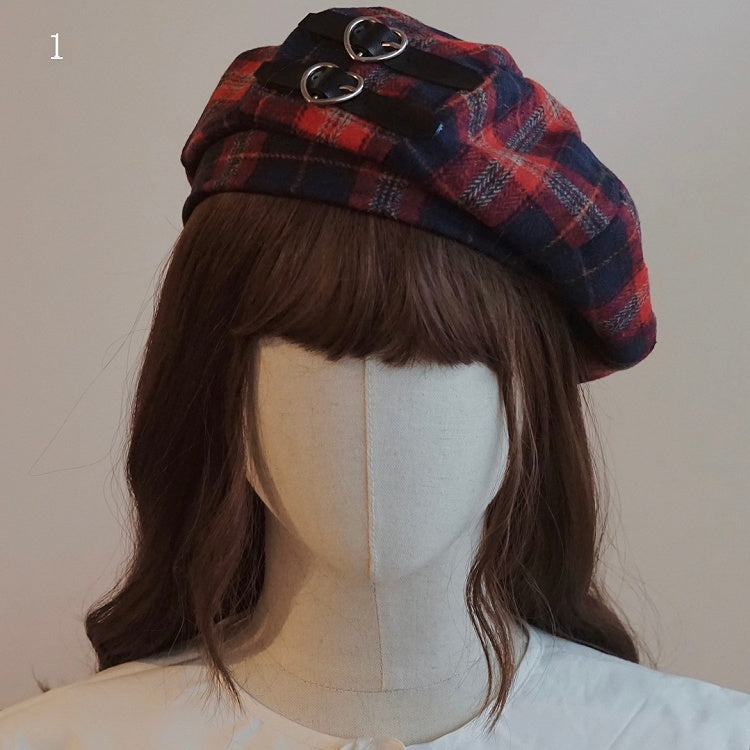 5つのチェック柄ボタン付き帽子（赤）装飾オプション付きベレー帽