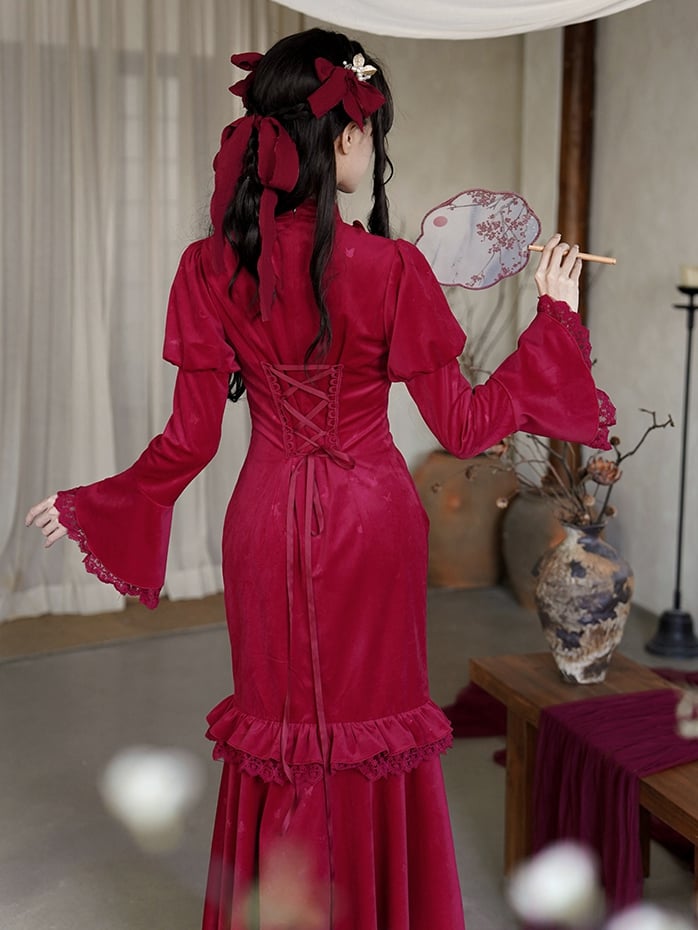 取り外し可能なビーズチェーン付き、赤い新年の蝶のマーメイドヘムチャイナドレス