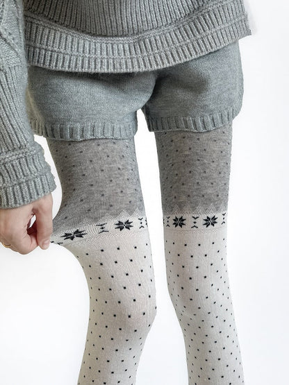 2 Colors Retro Snowflake & Polka Dot Pattern Knitted Tights