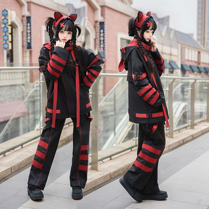 黒と赤のストライプが映える未来的なサイバーファッション衣装 - ウィンドブレーカージャケット + ショートパンツ/パンツ + レッグウォーマー フルセット