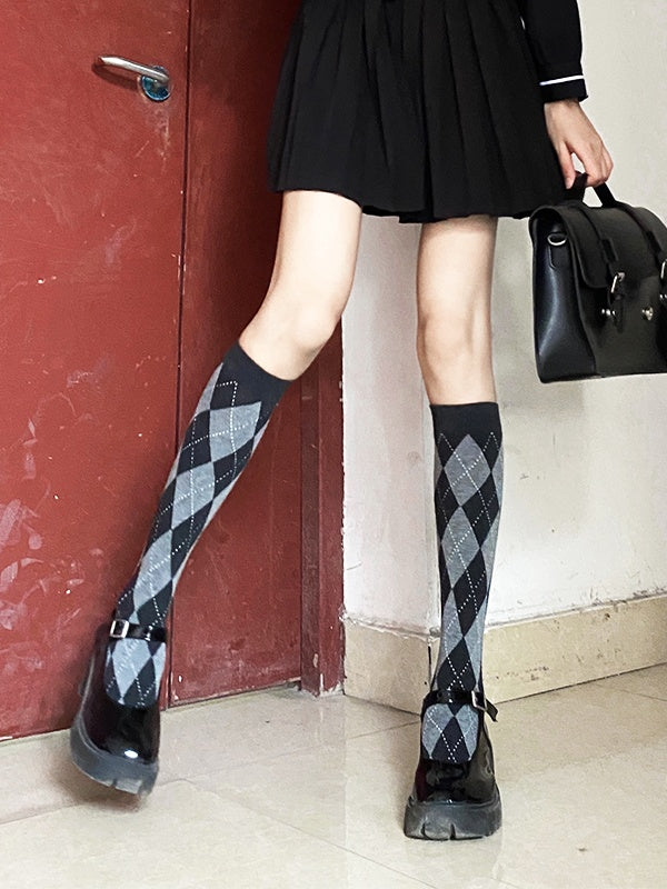 3 Colors Plaid JK Diamond Pattern Socks Calf