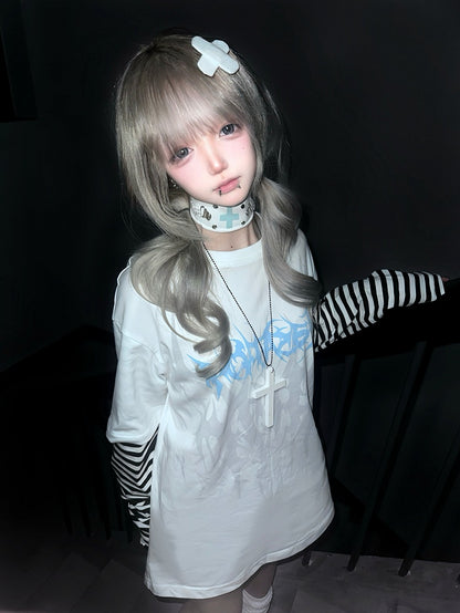 ホワイトフェイクツーピースグラフィックTシャツ