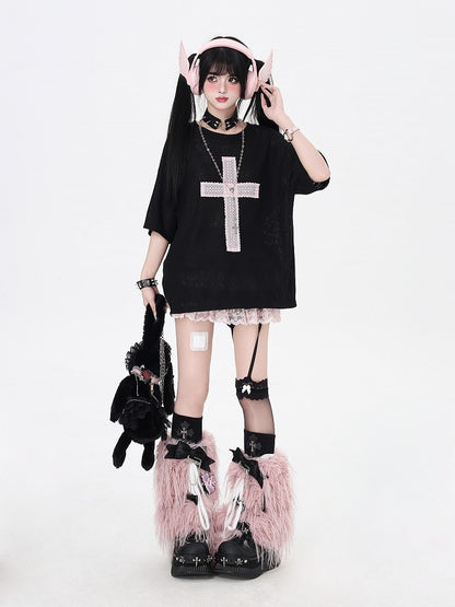 Pink Bittersweet Black Loose with Cross Applique T-Shirt