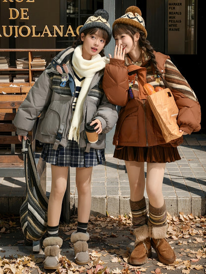 Braune Daunenjacke mit Kapuze im Patchwork-Design