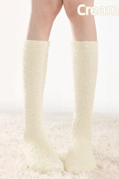 Calf 6-Color Fuzzy Socks Solid