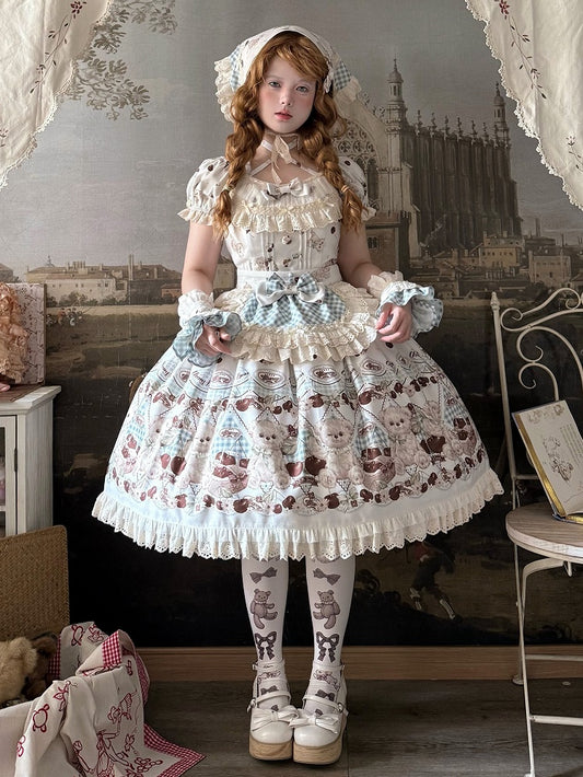 Teddyärmel und kurzes süßes Lolita-Kleid mit weißem Kirschdruck