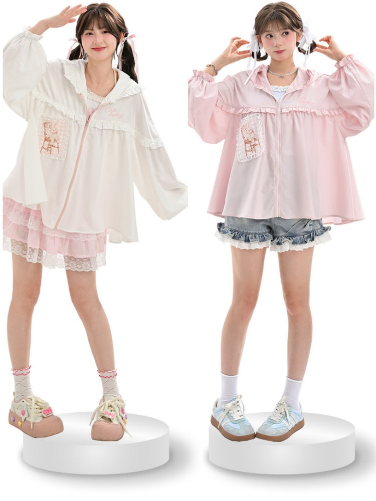 ウサギの耳のデザインフード刺繍アップリケホワイト/ピンクウサギ