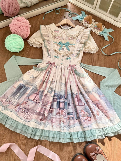 かわいい子猫と緑のリボンのスイートロリータドレス、ひらひらショルダーストラップのジャンパースカート