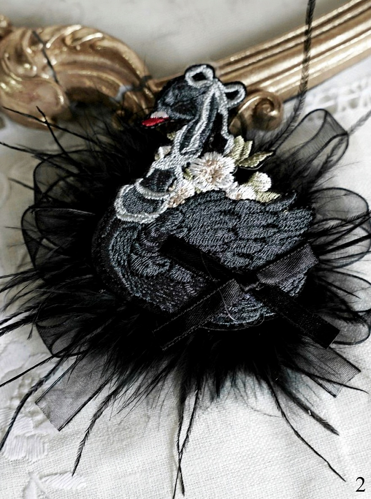 Swan Brooch Feather Decoration 6 – Options Color with Embroidery