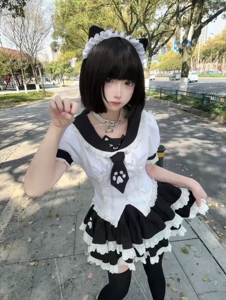 T-shirt Collar Sailor with White Tie Black Paw Kitty-Ear Embroidered