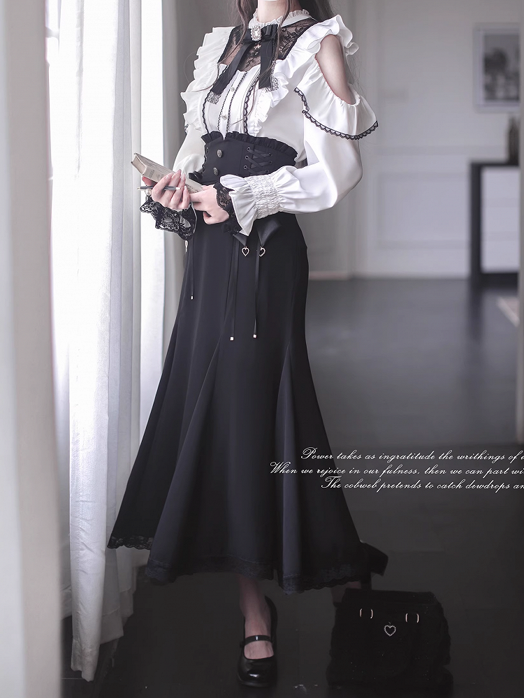 White Neckline Contrast Black Blouse Jirai Shoulder Kei Cutouts Style Lace with