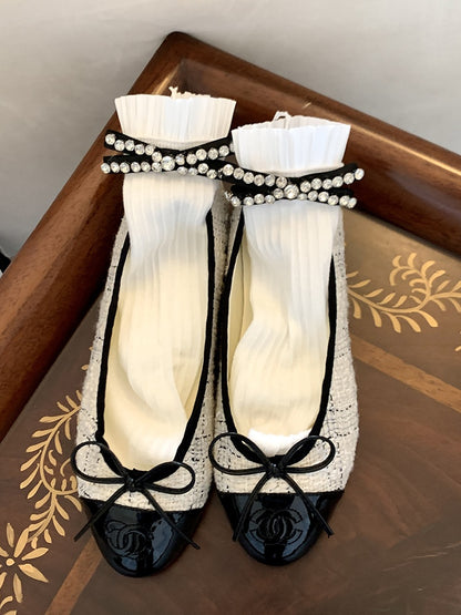 Black/Milk White Rhinestone Bowknot Calf Socks
