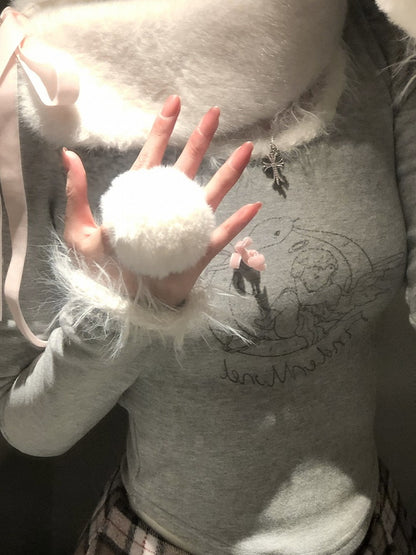 Print Long Sleeve Top Ring and with Gray Fuzzy Pom-Pom Trim Angel