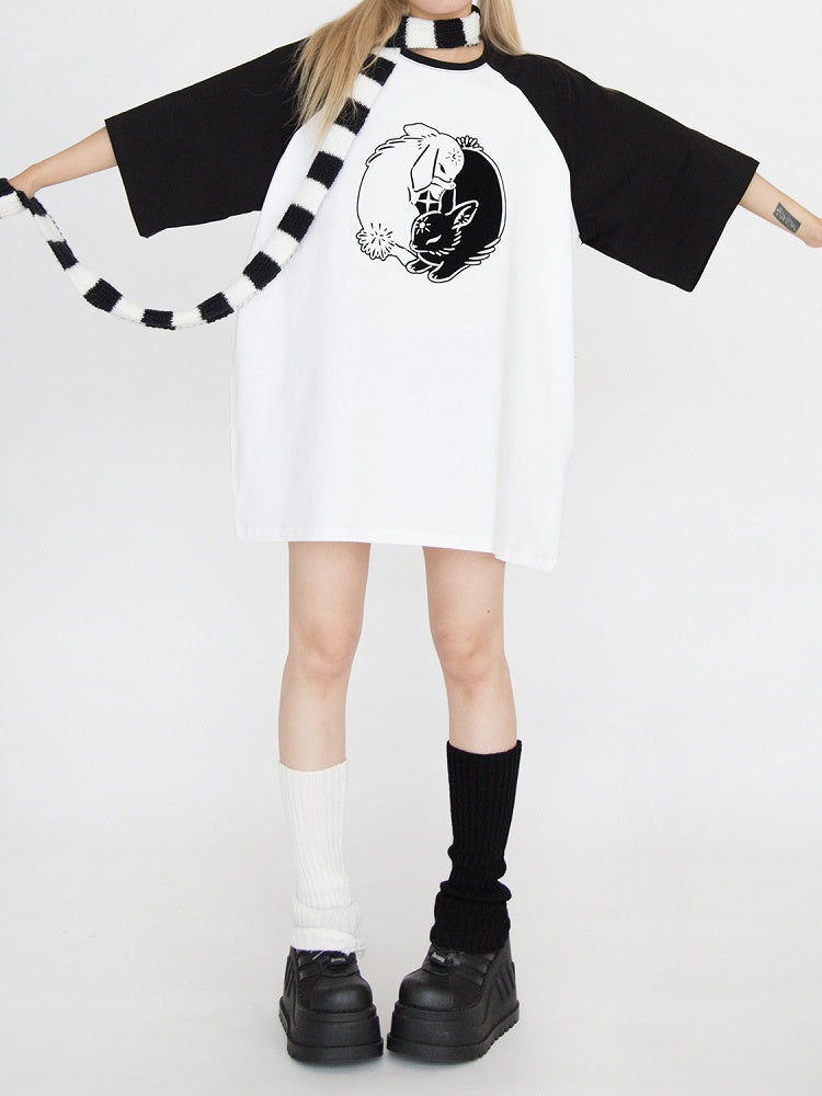 ブラック＆ホワイト バニープリント オーバーサイズ Tシャツ