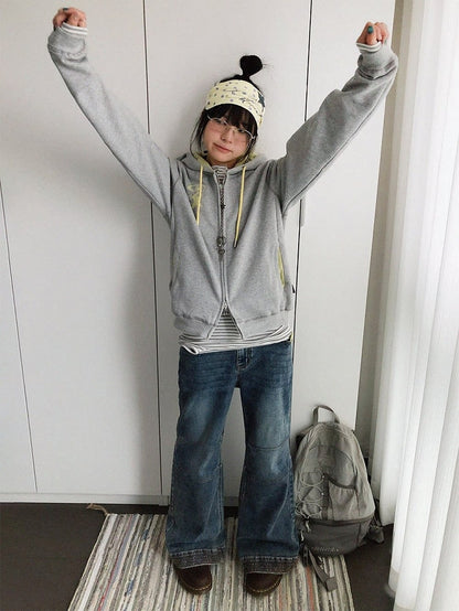 Retro Fall Gray Hooded Zip Jacket with Gecko Motif and Striped Accents - innomoood