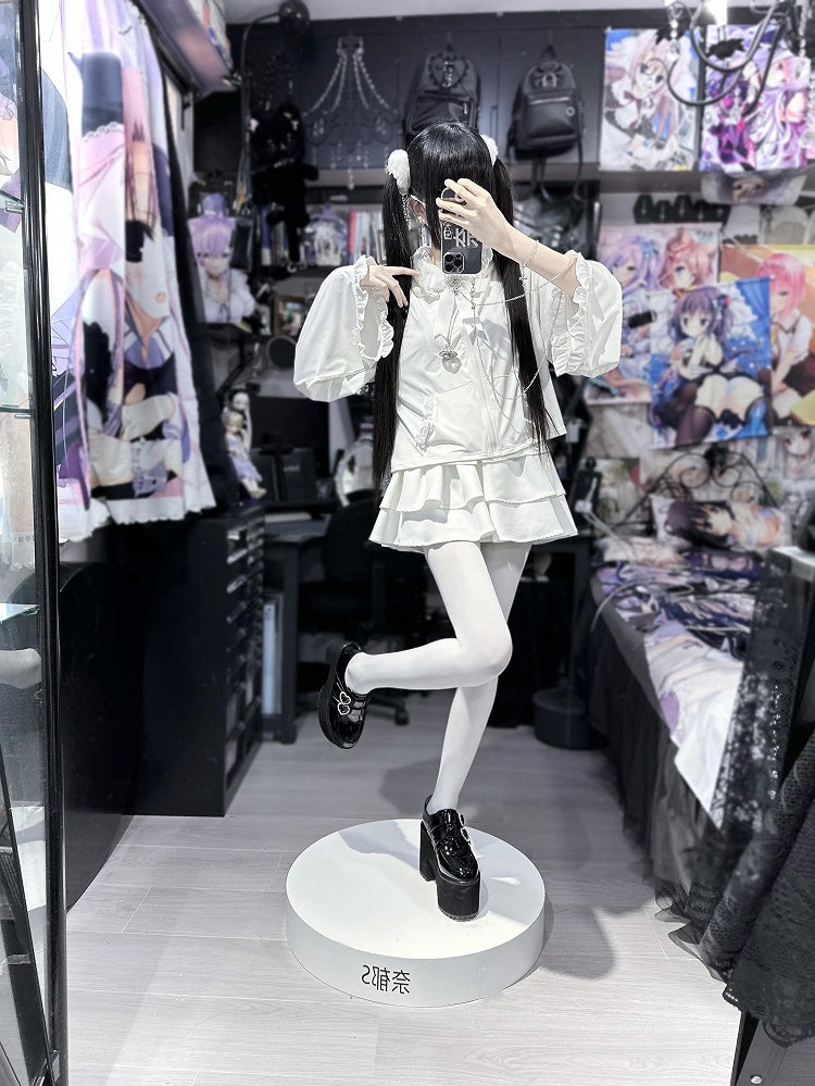 Jirai Kei Sleeves with White/Black/Blue/Pink/Gray Hooded in Baggy Kitty-Ear Long Jacket