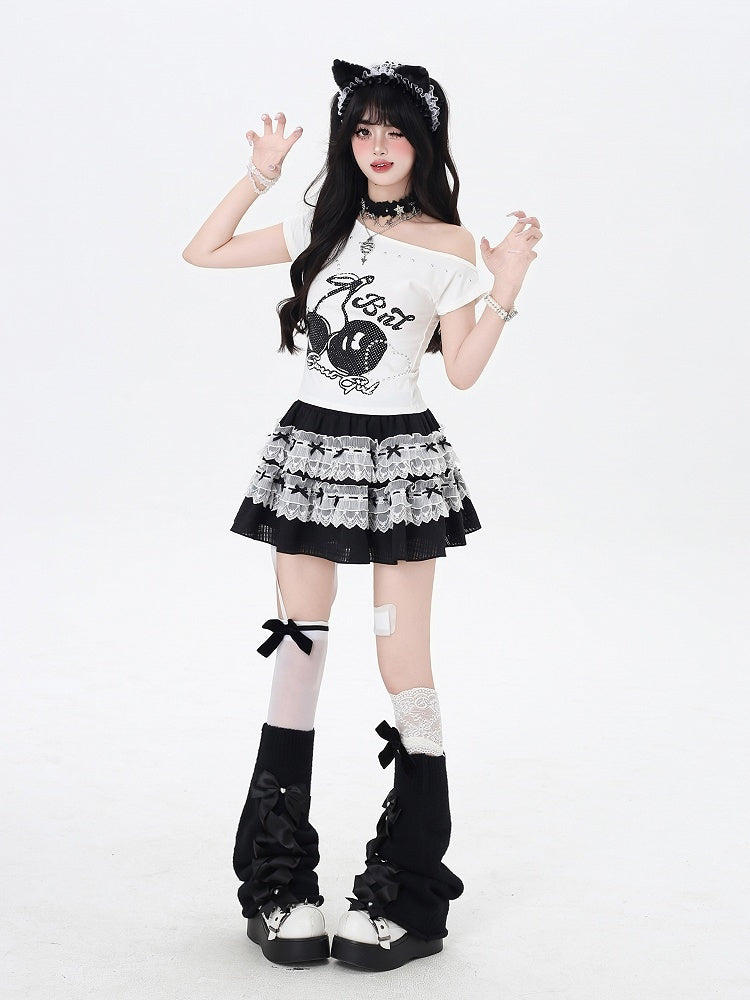 ハート ブラック/ホワイト Tシャツ アシンメトリーネックライン チェリープリント スタッズ