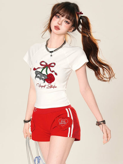 ぬいぐるみTシャツ パピー＆チェリー ホワイト/ブラック グラマラスアップリケ