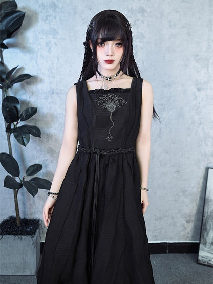 Black Square Neck Sleeveless Dress Sea Lily Embroidery