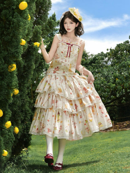クリーム色のスカートプリントのティアードロリータ、甘いフルーツとデザート
