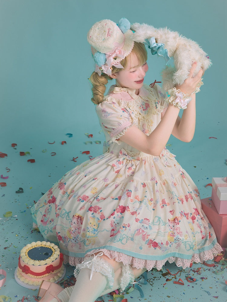 Lolita-Kätzchenkleid mit gewellter Öse und Ärmeln, Aufdruck, cremige süße Verzierungen