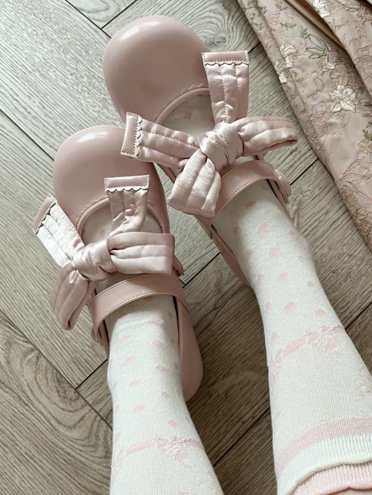 Pink Flats with Velcro Closure Heart-Embellished Sweet and Bow Lolita Accents