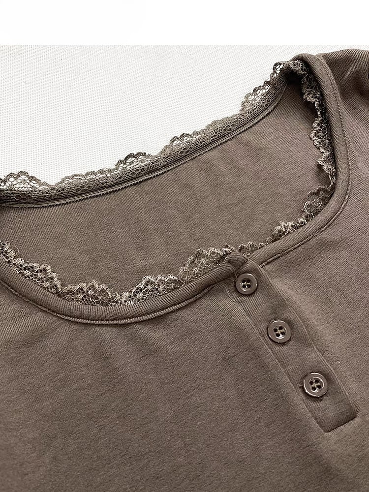 Glamouröses, schmal geschnittenes Mini-Stufenkleid im Vintage-Stil mit Rundhalsausschnitt und Spitzenbesatz in Braun