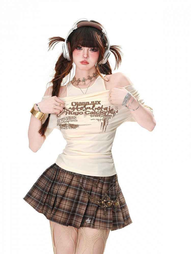 Aprikose/Schwarz/Kaffeefarbenes Neckholder-T-Shirt mit Cut-Outs an den Schultern und Buchstaben