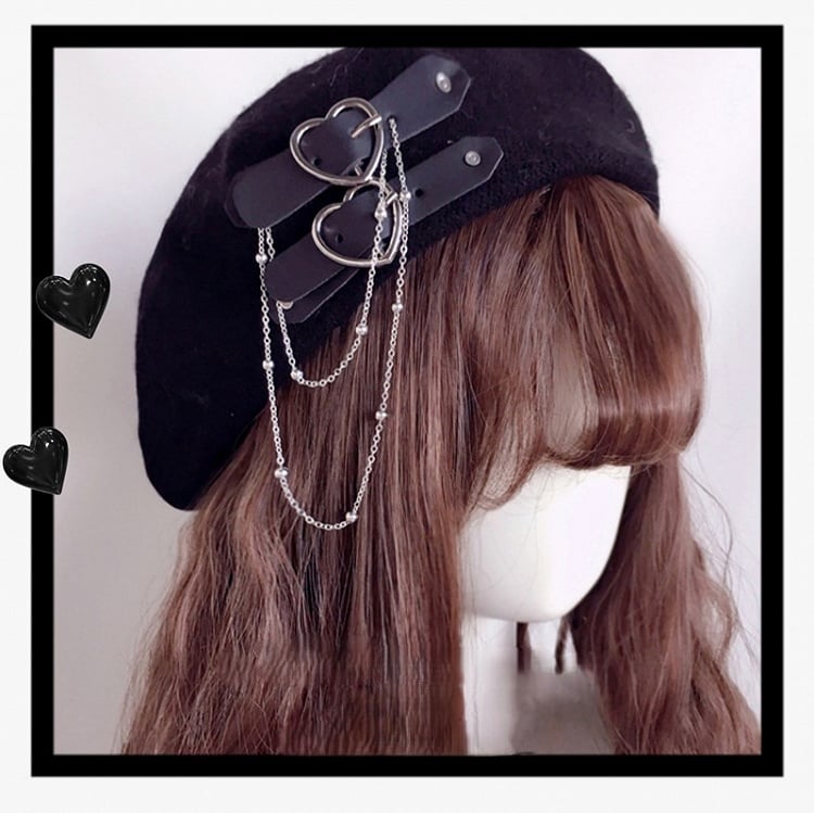 Buckle 4 Colors with Details Chain Beret