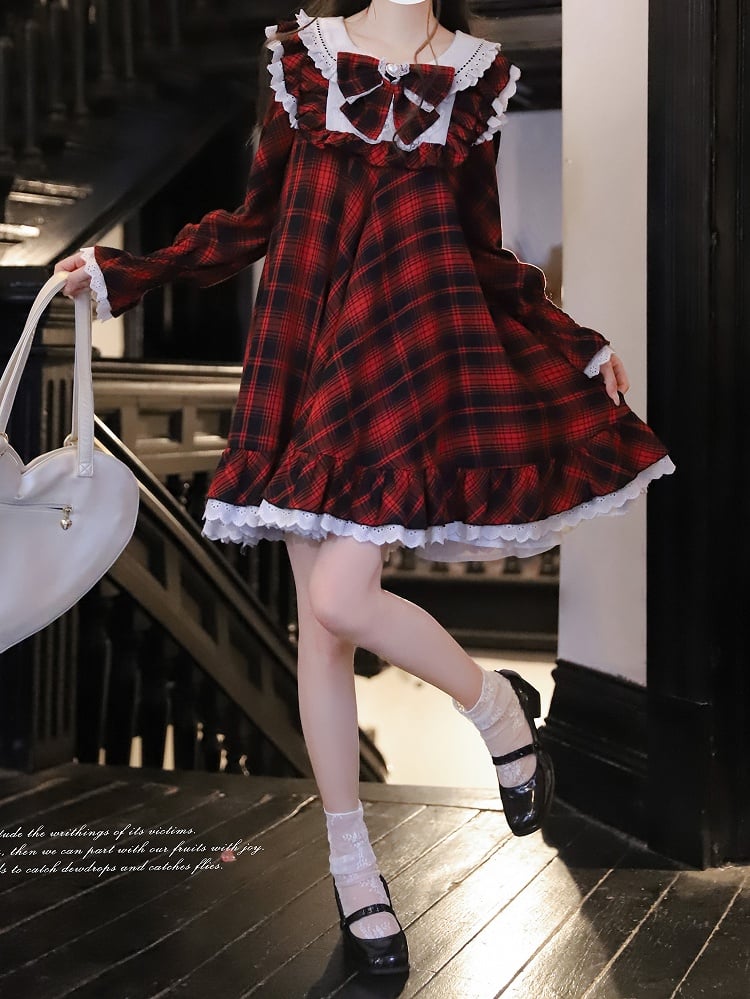 Black Silhouette Sleeves Doll Dress: A-Line Tiered Flutter with Plaid Red