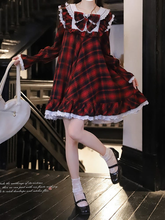Black Silhouette Sleeves Doll Dress: A-Line Tiered Flutter with Plaid Red