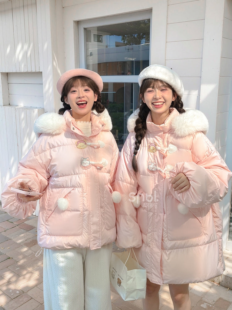 Rosa Daunenmantel mit Kapuze und Plüschbesatz mit süßem Bären und Kätzchen