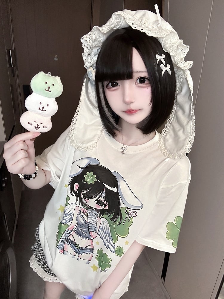 White Round Neck Four-Leaf Clover Angel Print Cotton T-Shirt