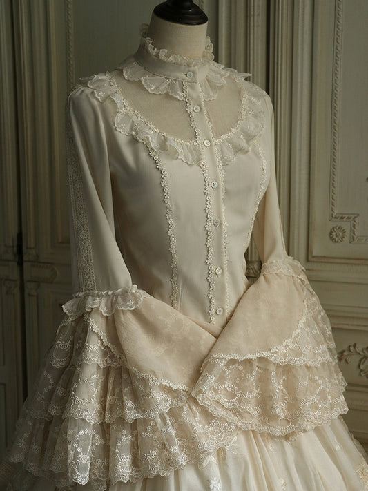 Beige Bluse mit Jabot-Krawatte, Rüschenausschnitt und langen Glockenärmeln